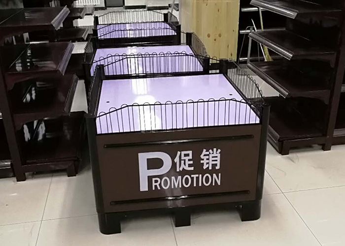 超市收款台